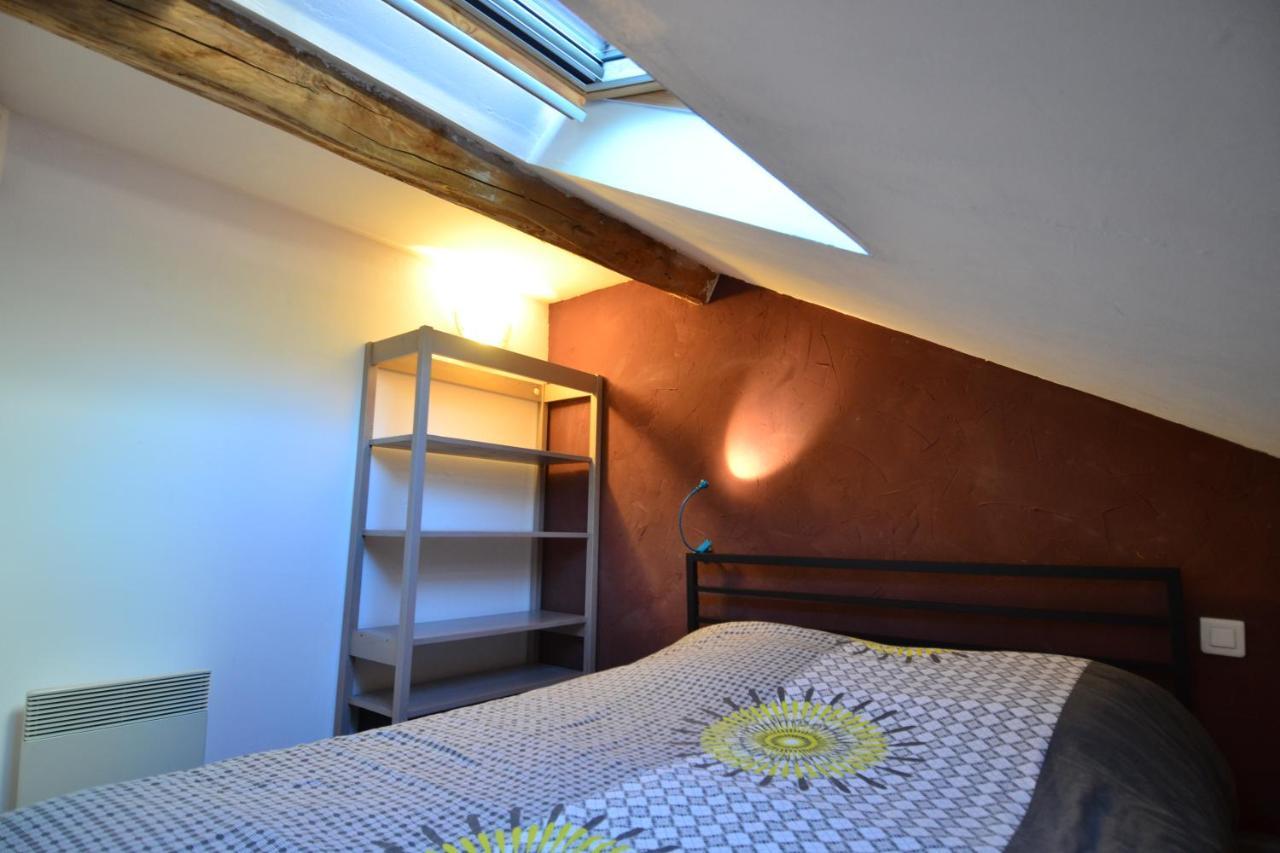 Vu Du Toit Apartment ลูซ-แซ็ง-โซเวอร์ ภายนอก รูปภาพ